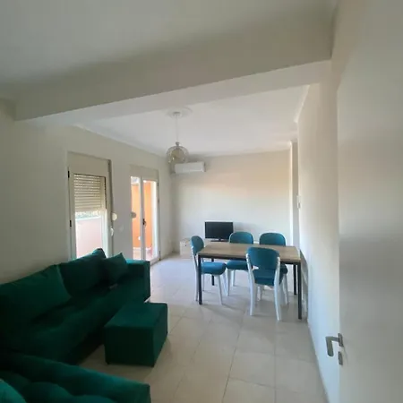 Apartment Prane Kompleksit Tropikal